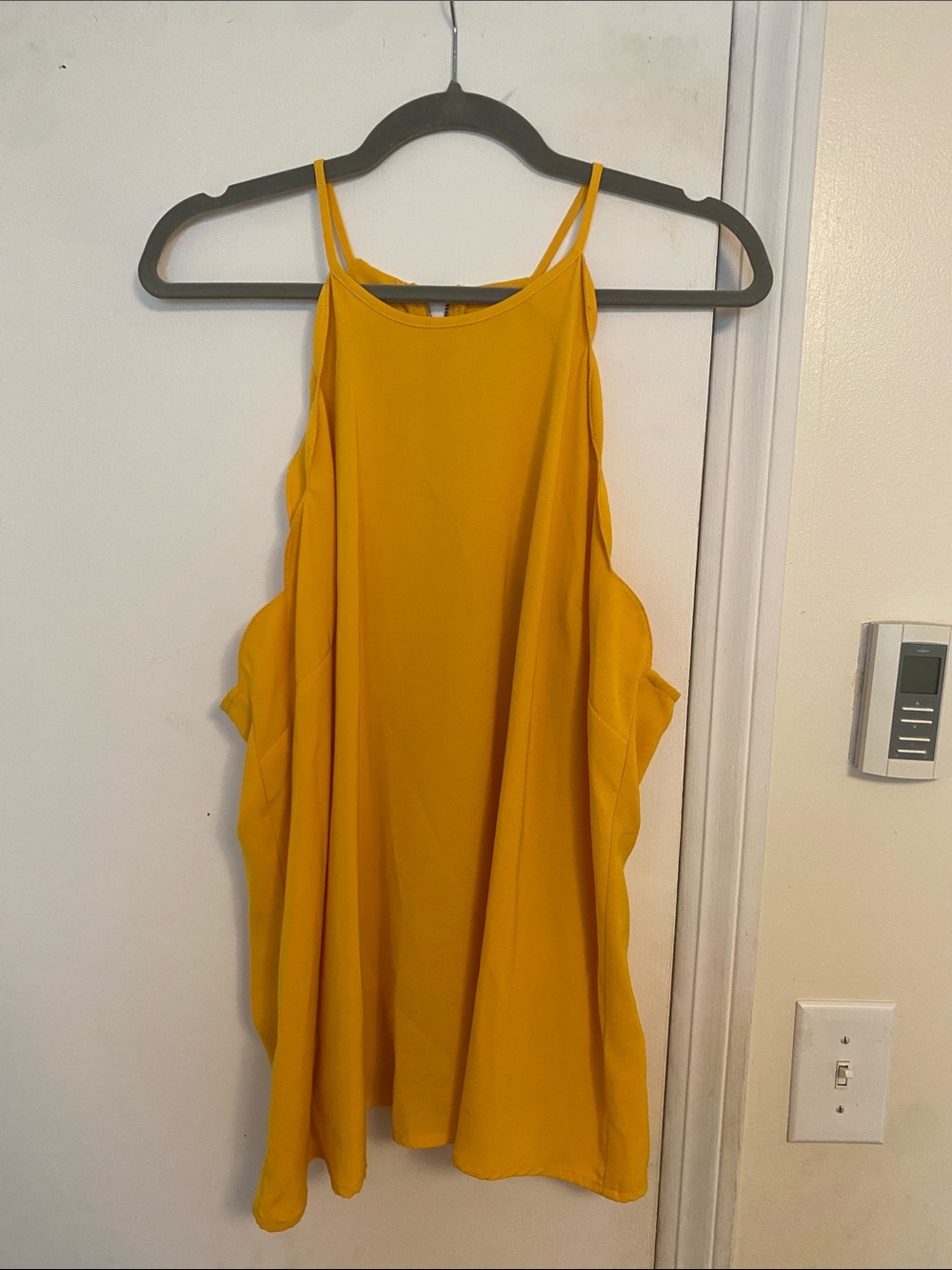 41 Hawthorn Mustard Yellow Halter